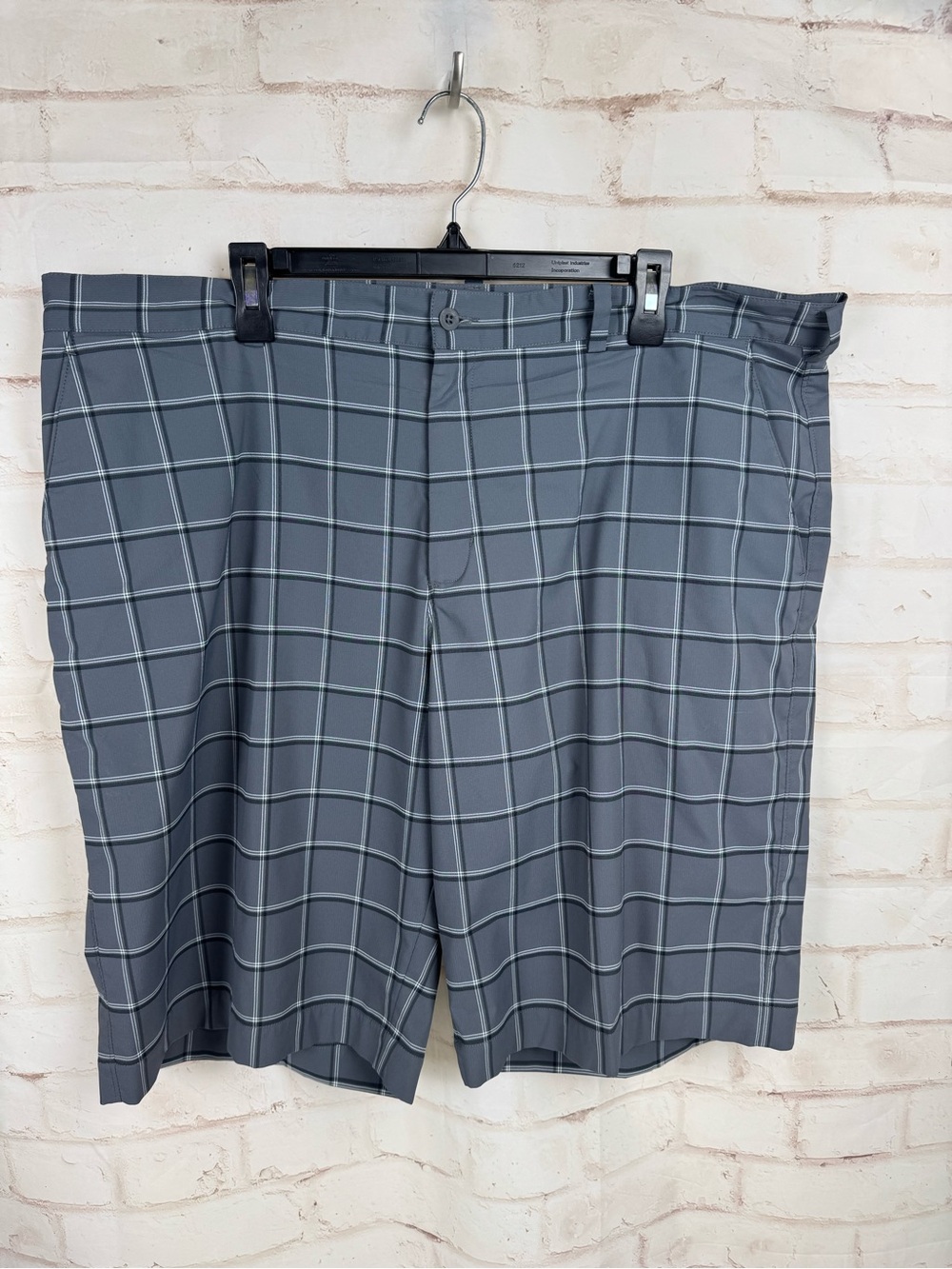 Nike Gray Plaid Tour Performance Shorts Size 42